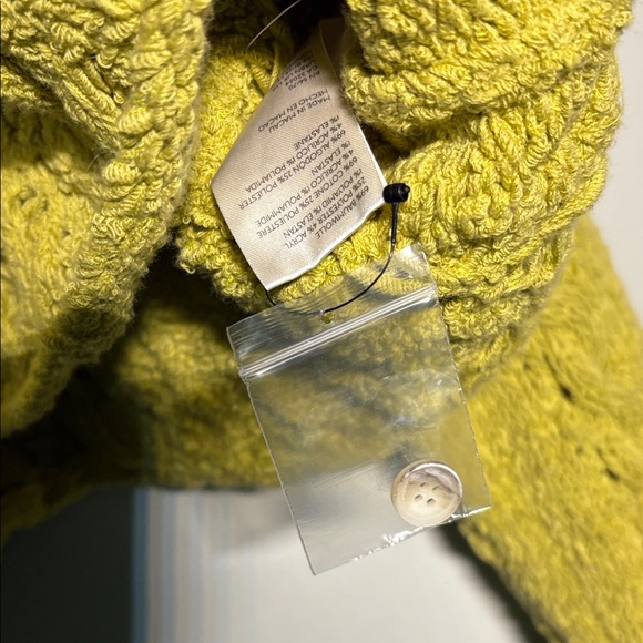 Free People poly Cable Knit Sweater M NWT color snake eyes NEW IN STORES - Picture 7 of 8